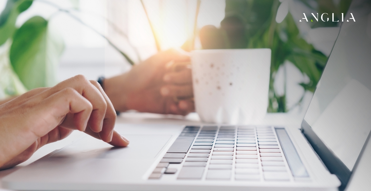 Mapping the Journey: Aligning Your Content Strategy with the User Experience.